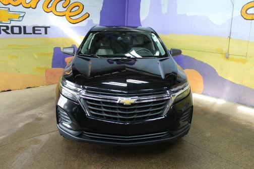 Mosaic Black Metallic 2023 Chevrolet Equinox LS