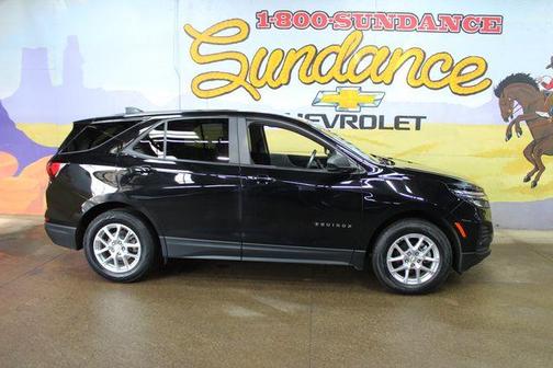 Mosaic Black Metallic 2023 Chevrolet Equinox LS