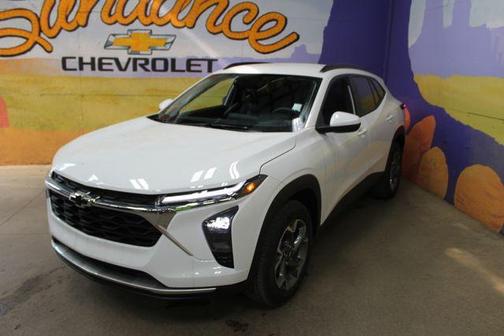 Summit White 2026 Chevrolet Trax LT
