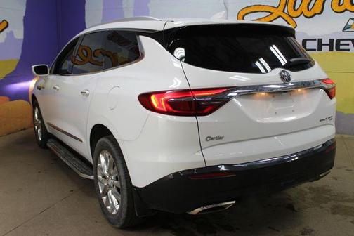 White 2019 Buick Enclave Premium