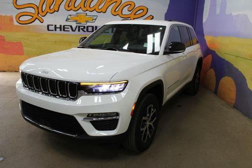 Bright White Clearcoat 2024 Jeep Grand Cherokee Limited
