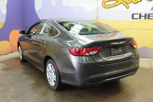 2015 Chrysler 200 LX