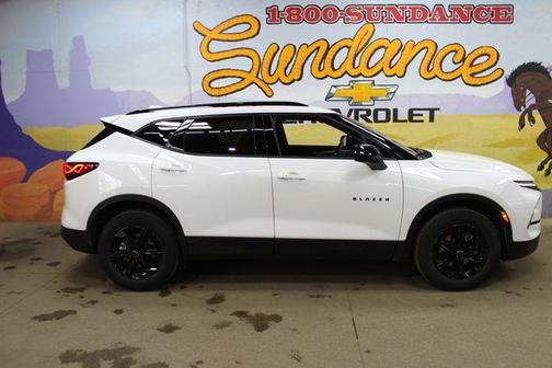 Summit White 2024 Chevrolet Blazer LT