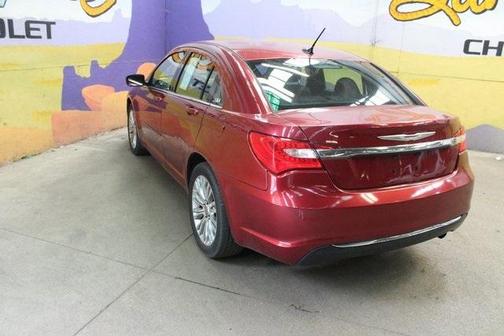 2013 Chrysler 200 Touring