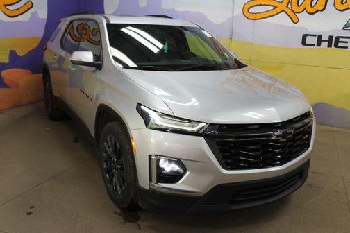Silver 2022 Chevrolet Traverse RS