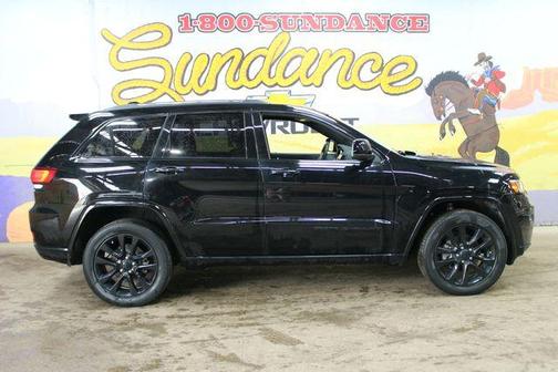 Diamond Black 2019 Jeep Grand Cherokee Altitude