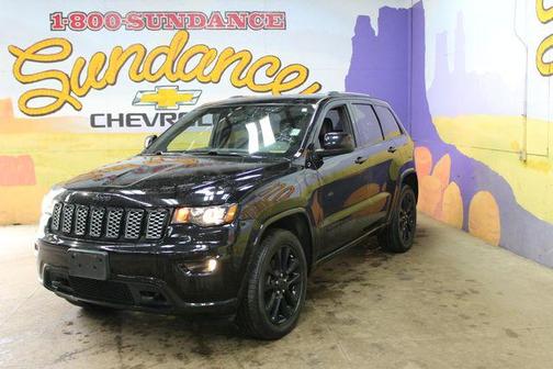Diamond Black 2019 Jeep Grand Cherokee Altitude