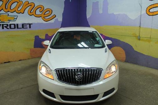 White Diamond Tri-Coat 2016 Buick Verano Base