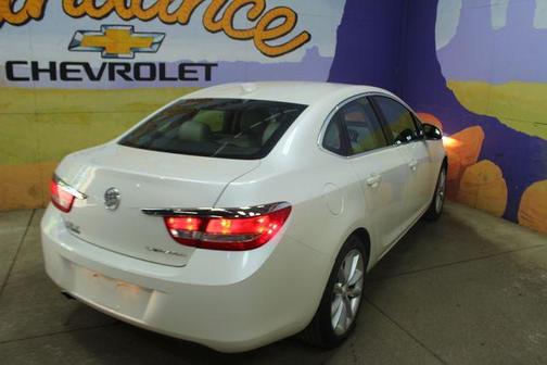 White Diamond Tri-Coat 2016 Buick Verano Base