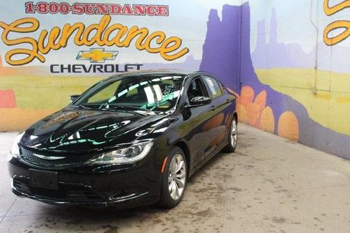 2016 Chrysler 200 S