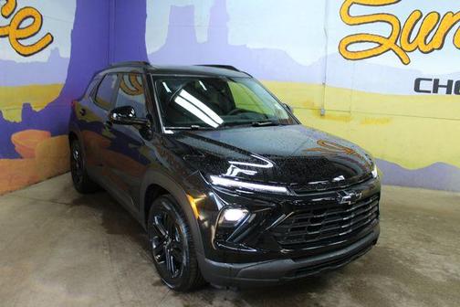 Mosaic Black Metallic 2026 Chevrolet Trailblazer LT