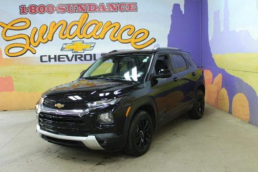 Mosaic Black Metallic 2023 Chevrolet Trailblazer LT