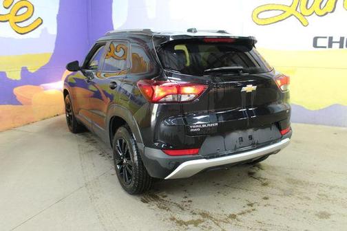 Mosaic Black Metallic 2023 Chevrolet Trailblazer LT