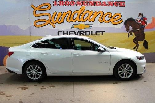2017 Chevrolet Malibu 1LT