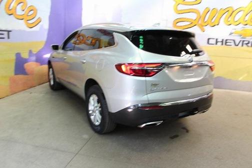 2020 Buick Enclave Essence