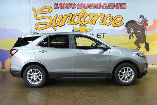 Sterling Gray Metallic 2023 Chevrolet Equinox 1LT