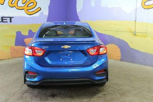 Blue 2018 Chevrolet Cruze LT