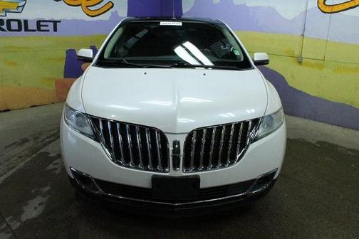 2015 Lincoln MKX Base