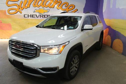 Summit White 2018 GMC Acadia SLE-2