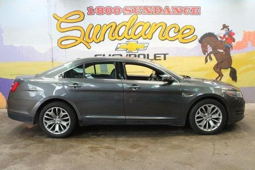 2019 Ford Taurus Limited