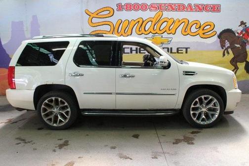 2012 Cadillac Escalade Luxury
