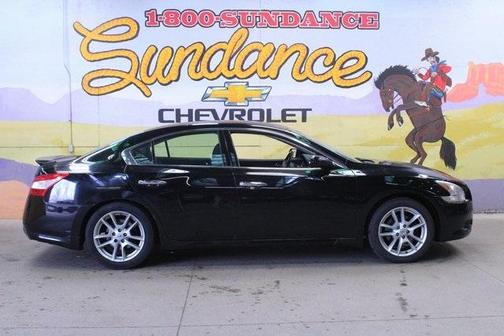 2010 Nissan Maxima S