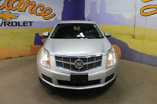 Radiant Silver Metallic 2011 Cadillac SRX Luxury Collection