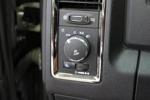 2016 RAM 1500 Sport