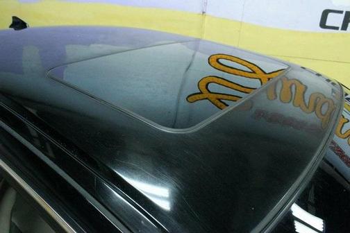 2010 Cadillac DTS Base