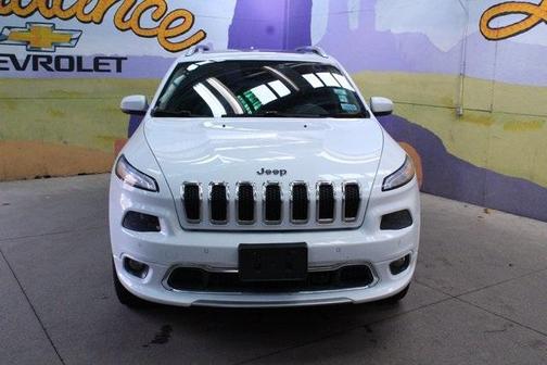 2016 Jeep Cherokee Overland