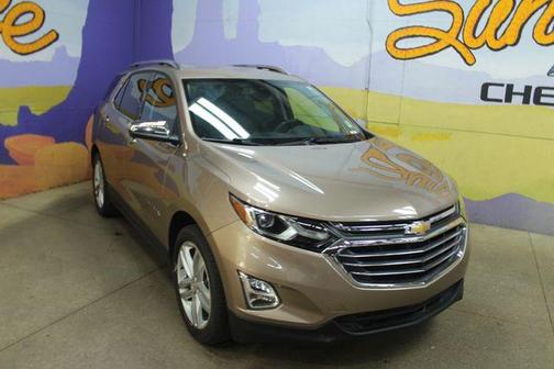Sandy Ridge Metallic 2018 Chevrolet Equinox Premier