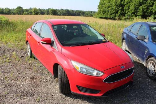 Race Red 2017 Ford Focus SE