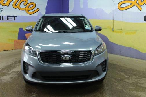 Everlasting Silver 2020 Kia Sorento LX