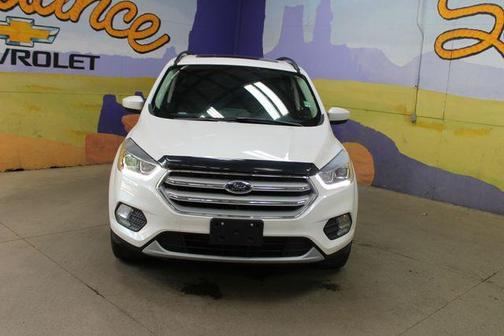 White Platinum Tri-Coat Metallic 2019 Ford Escape SEL