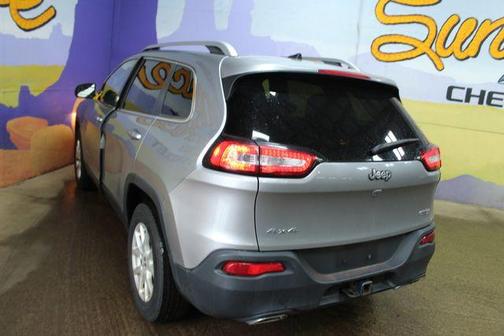 Silver 2016 Jeep Cherokee Latitude