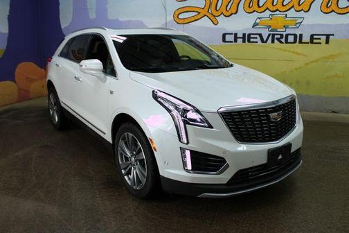 White 2022 Cadillac XT5 Premium Luxury