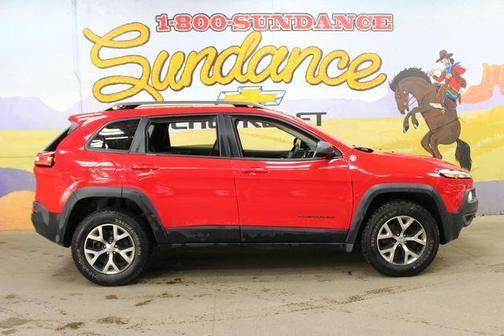Bright Red 2017 Jeep Cherokee Trailhawk