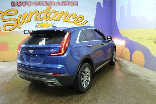 Wave Metallic 2023 Cadillac XT4 Premium Luxury