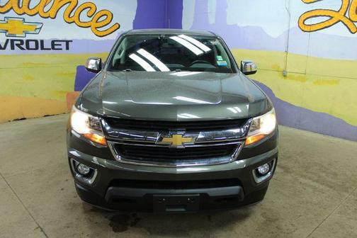 Deepwood Green Metallic 2018 Chevrolet Colorado LT