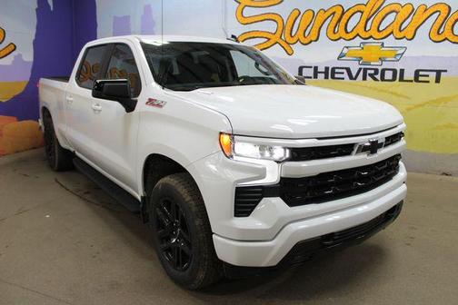 Summit White 2026 Chevrolet Silverado 1500 RST