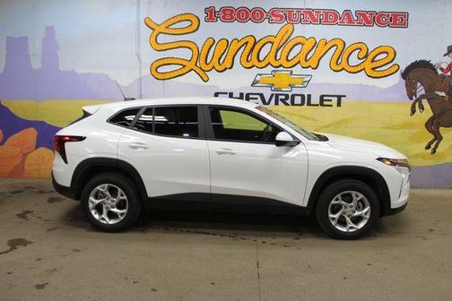 Summit White 2026 Chevrolet Trax LS