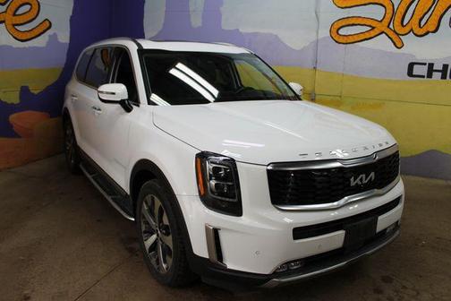 White 2022 Kia Telluride SX