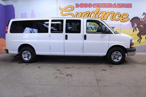 2016 Chevrolet Express 3500 LT