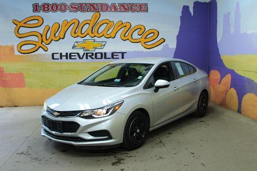 Silver Ice Metallic 2018 Chevrolet Cruze LT