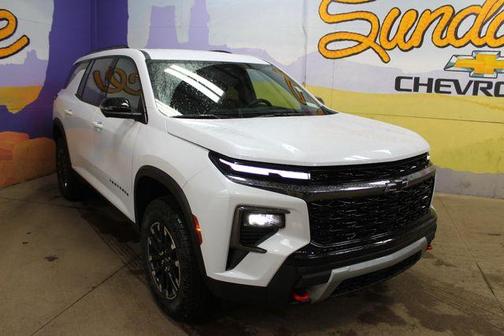 Polar White 2026 Chevrolet Traverse Z71