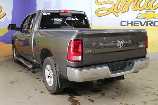 Granite Crystal Clearcoat Metallic 2017 RAM 1500 SLT