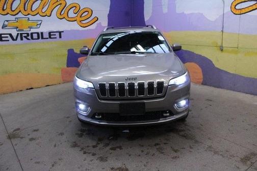 2019 Jeep Cherokee Overland