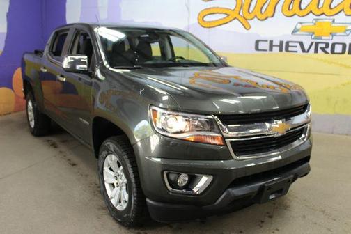 Green 2018 Chevrolet Colorado LT