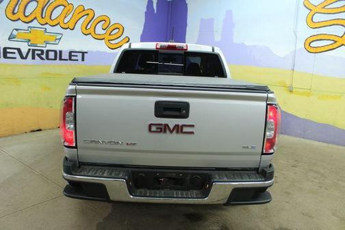 Quicksilver Metallic 2018 GMC Canyon SLE