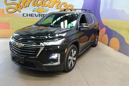 2022 Chevrolet Traverse LT Leather